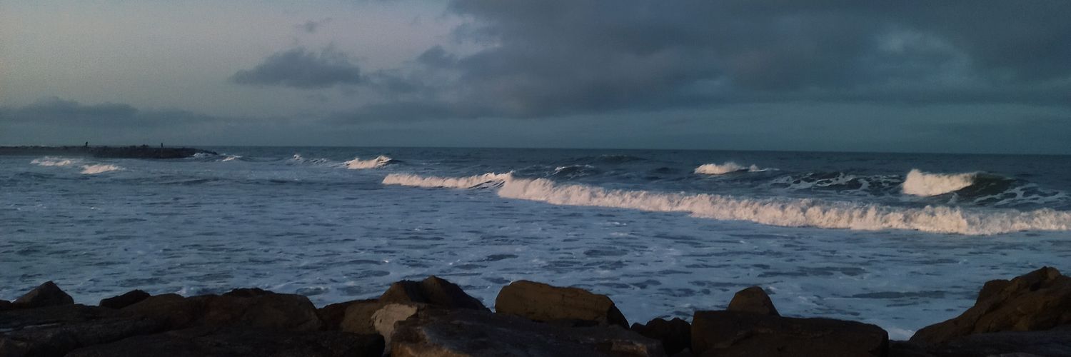 camilabcolombo's profile banner image