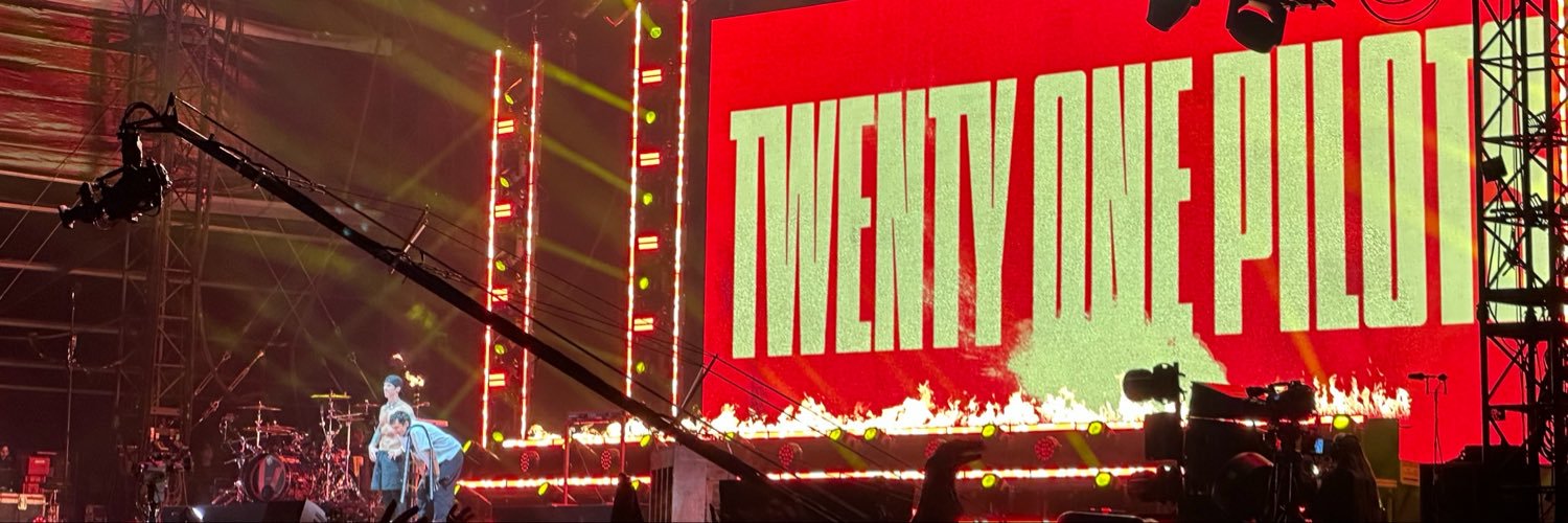 Charles_Azynohx's profile banner image
