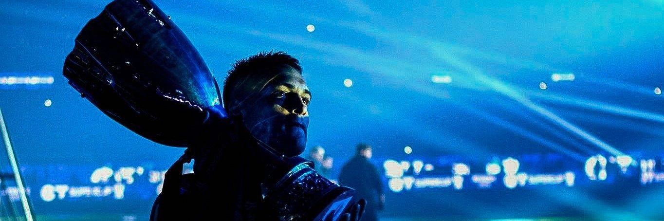 _b10k's profile banner image