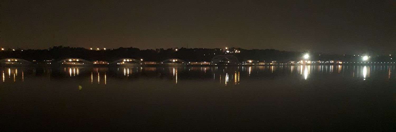 mostriiiii's profile banner image