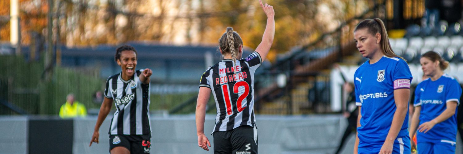 CaraMR10's profile banner image