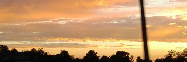 Taty_993 Profile Banner