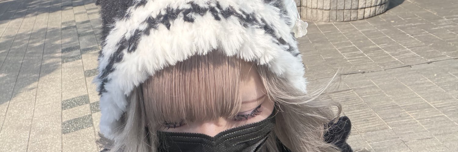 ynmn32_ena's profile banner image