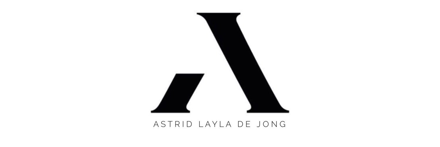 AstridLayla's profile banner image