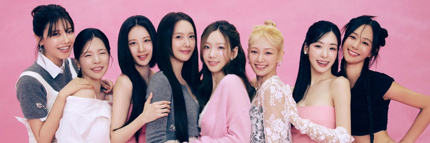 Girls' Generation IT🌸 banner