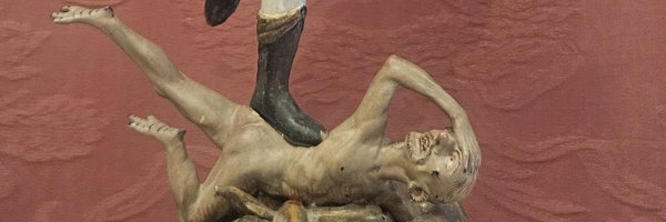 Lolomoliao Profile Banner