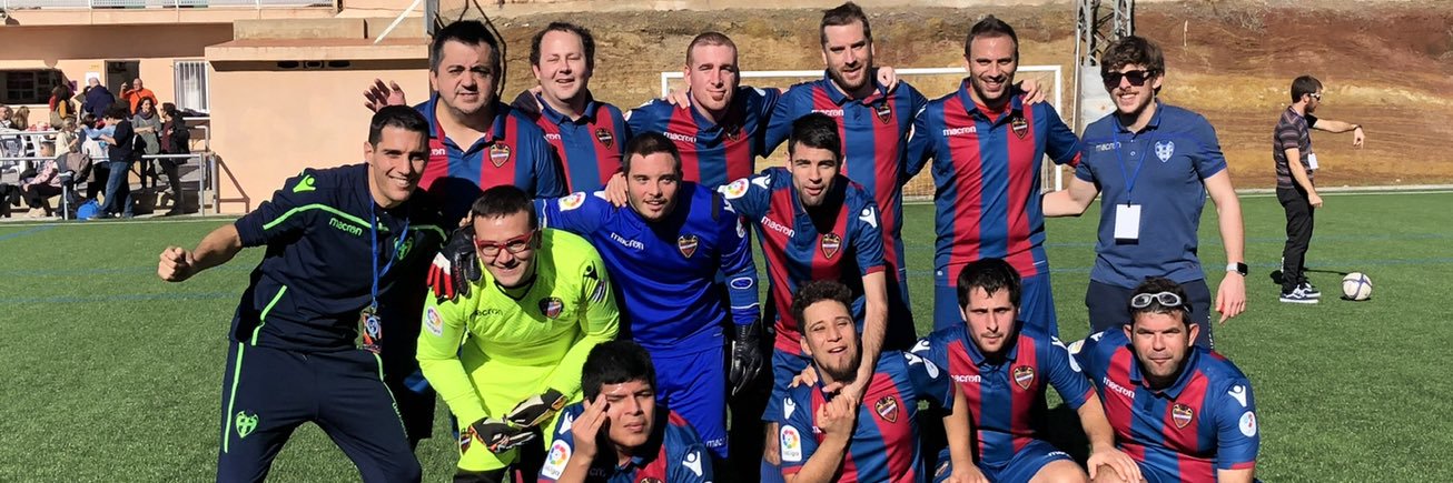 RafaGrilles's profile banner image