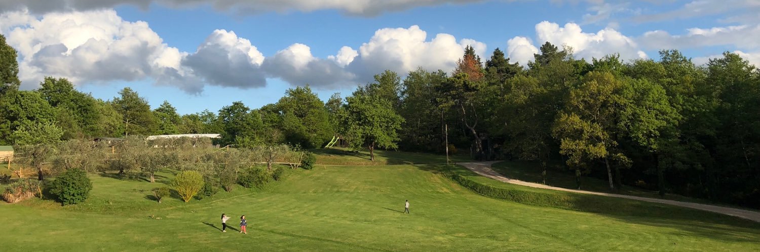 dennischoi's profile banner image