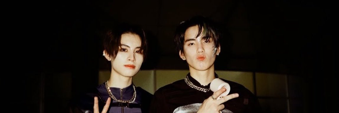 27060706's profile banner image