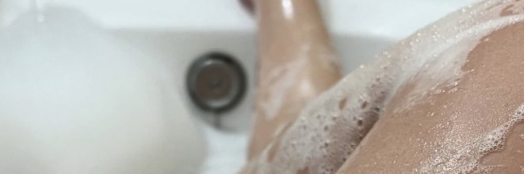 emllylovesyou's profile banner image