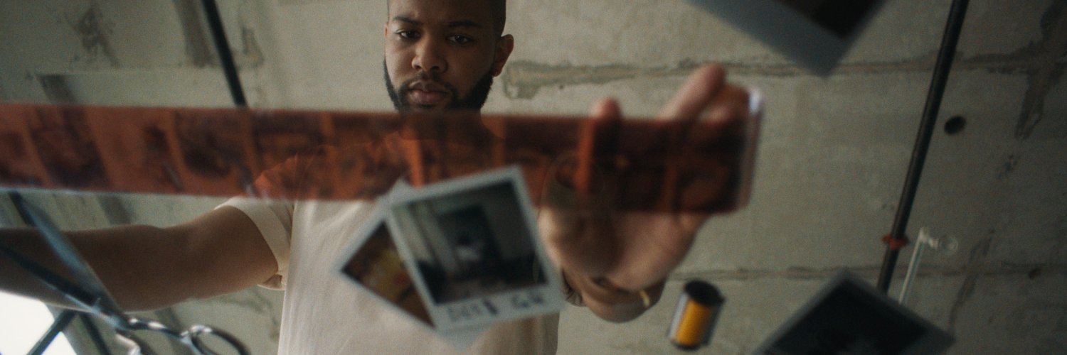 I Dont Shoot Weddings banner