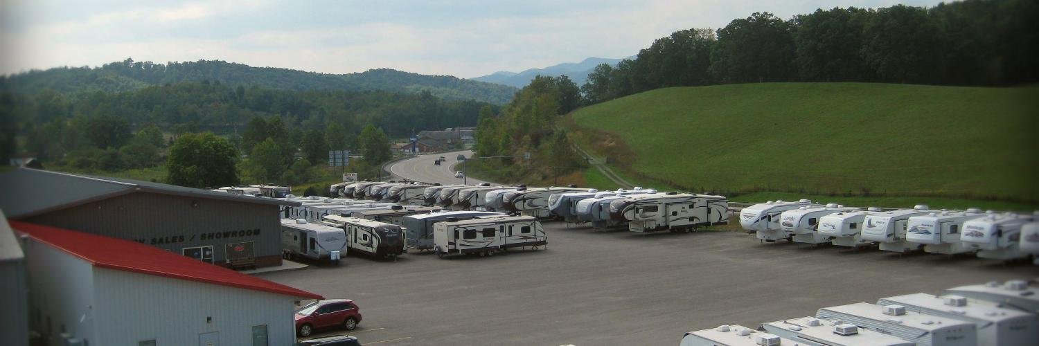 Roy's RV Supercenter banner