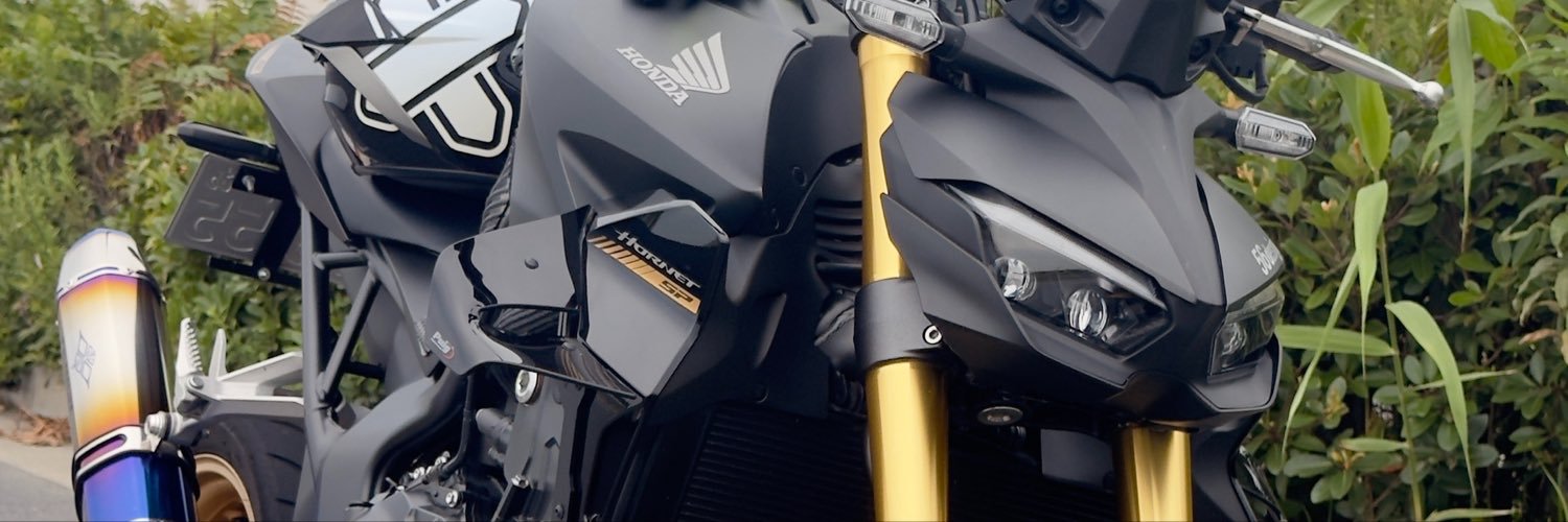 domdom428's profile banner image