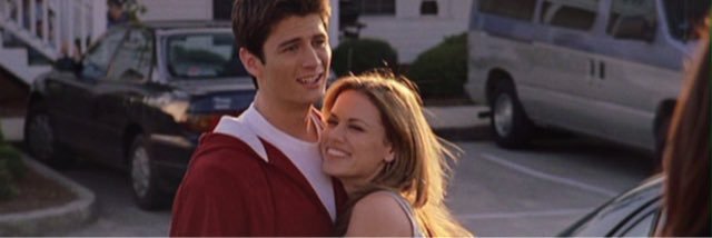 chloe 🌹 banner