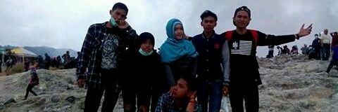 Setya_Utari1998's profile banner image