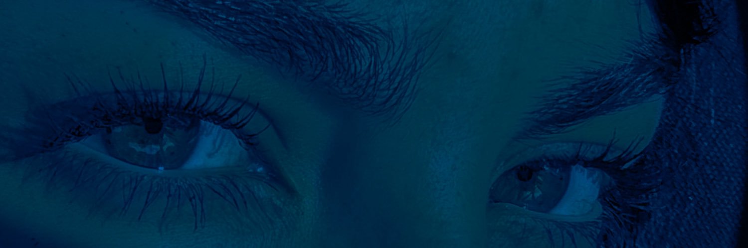 ^ω^ banner