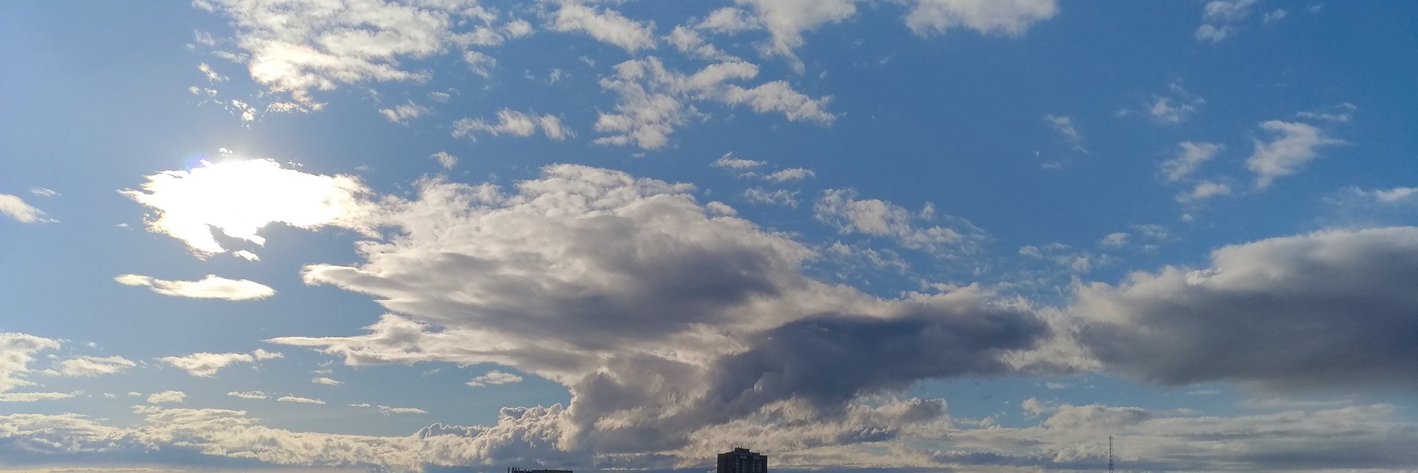 YinHuiMD's profile banner image