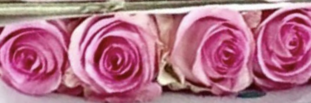 llq112's profile banner image