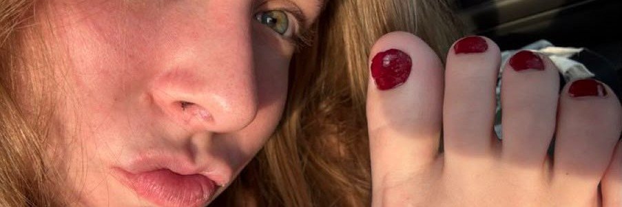 PinkapplePeach's profile banner image