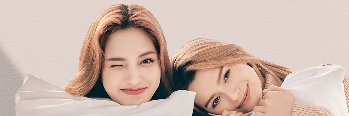 FreenHolicka's profile banner image