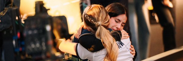 floresparavasos Profile Banner