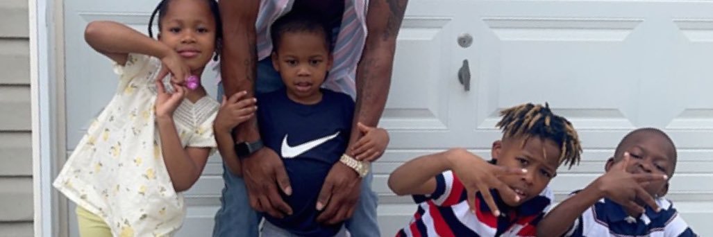 kingtee24's profile banner image
