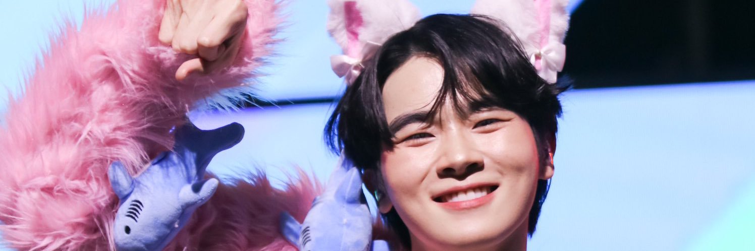 ammnimu's profile banner image