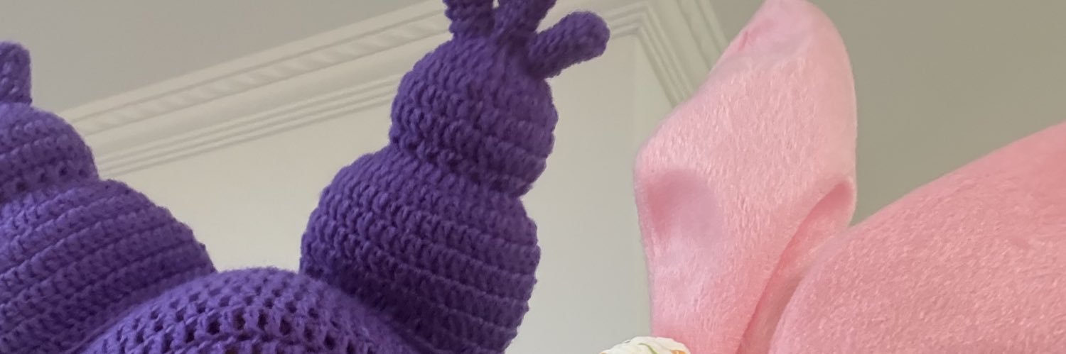 Caliqueen_97's profile banner image