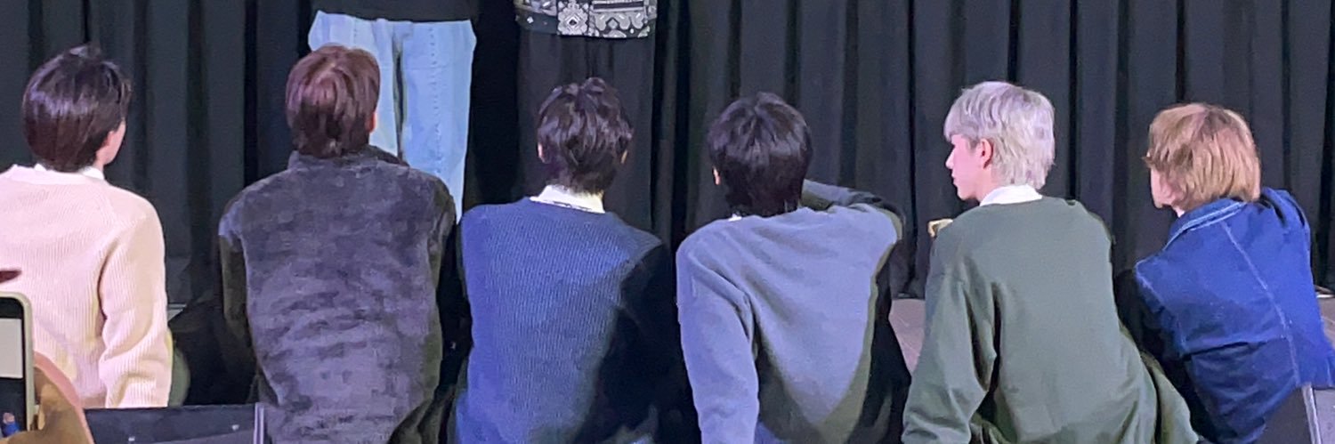 경준이 ♡̩͙₍ᐢ⸱̼꒶̯⸱̼ᐢ₎♡̩͙ banner