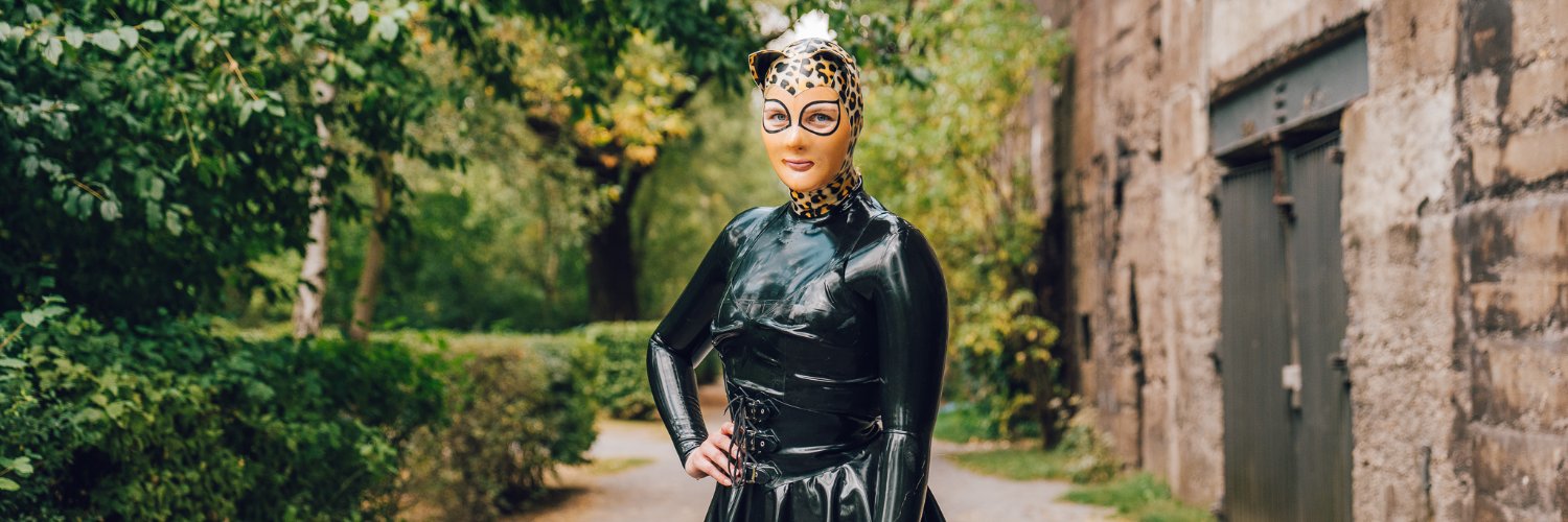 RubberAperture banner