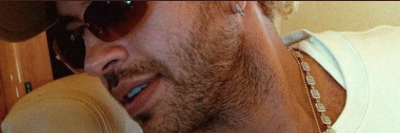 saraam___'s profile banner image
