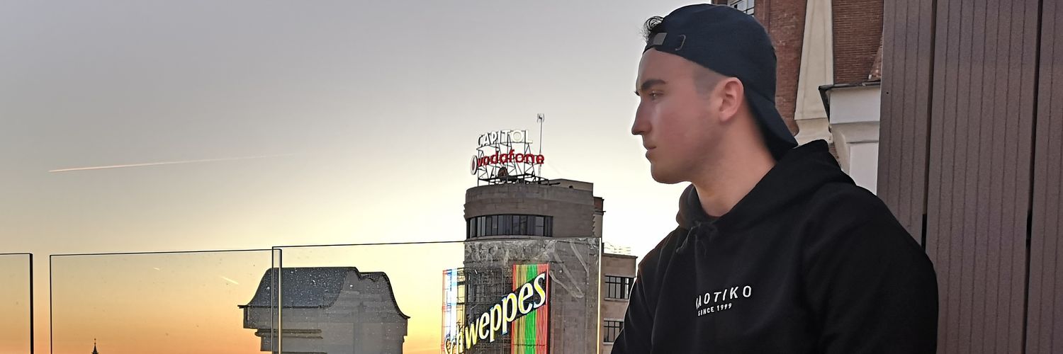 eduuherrero's profile banner image
