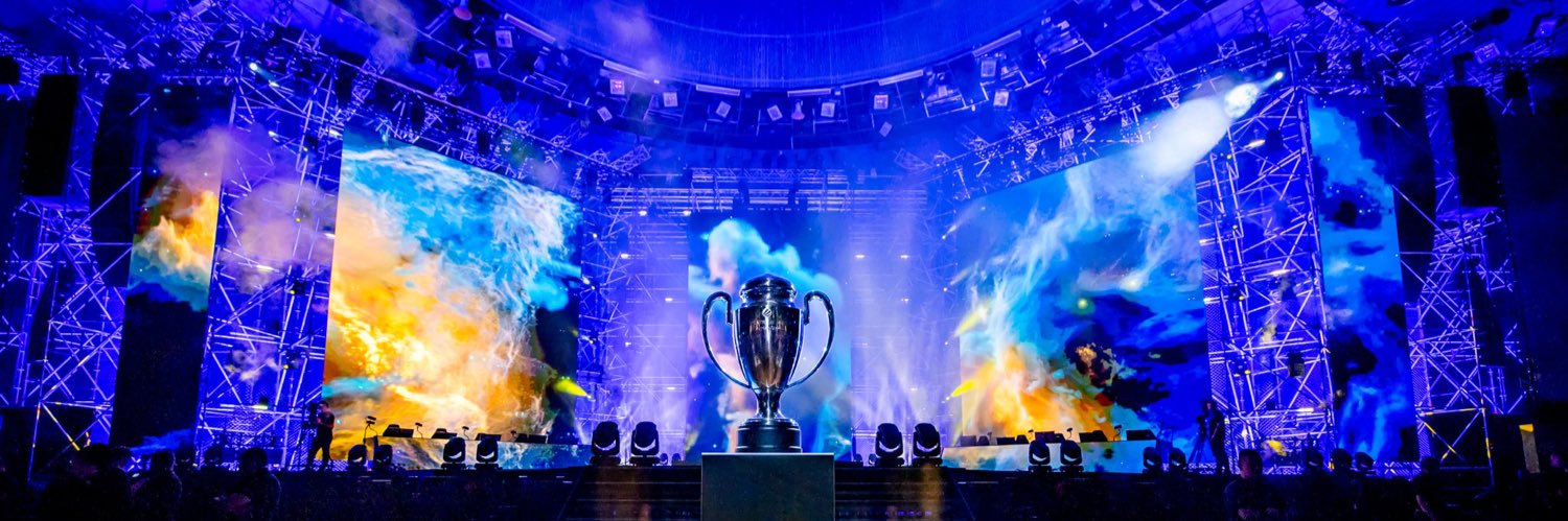 erphannn's profile banner image