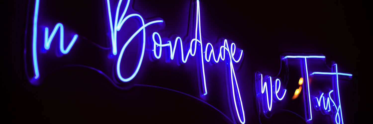 Estelle Sinclair | ChicagoDomme🖤 banner