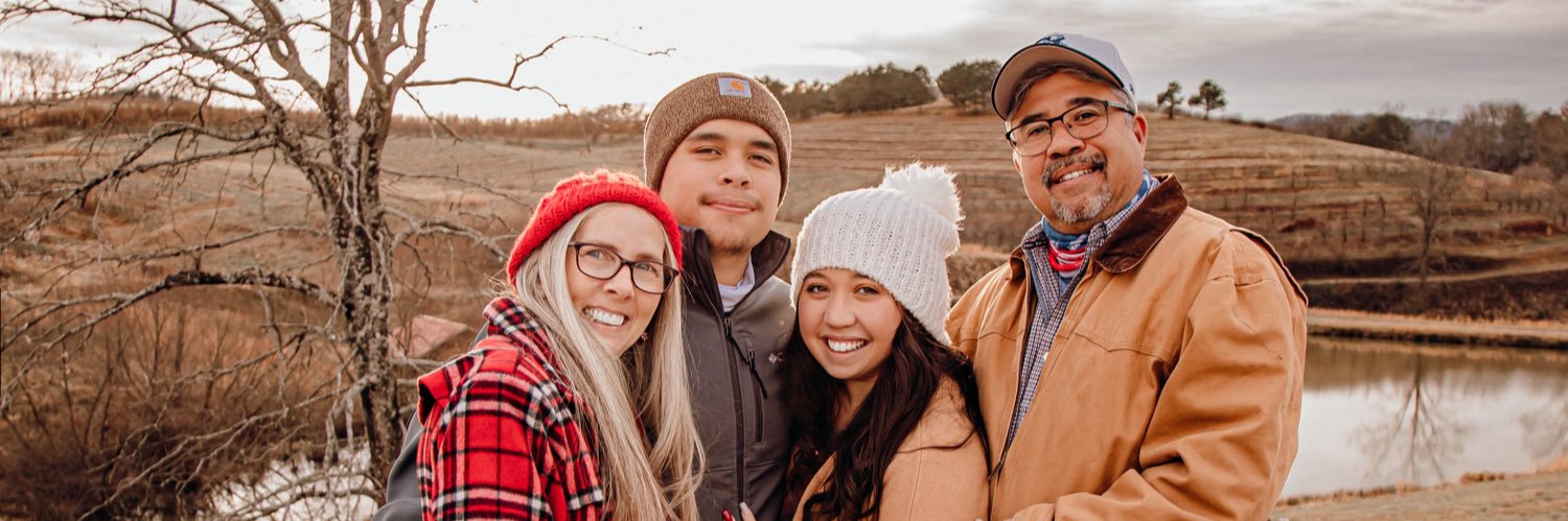 taylor_chun's profile banner image