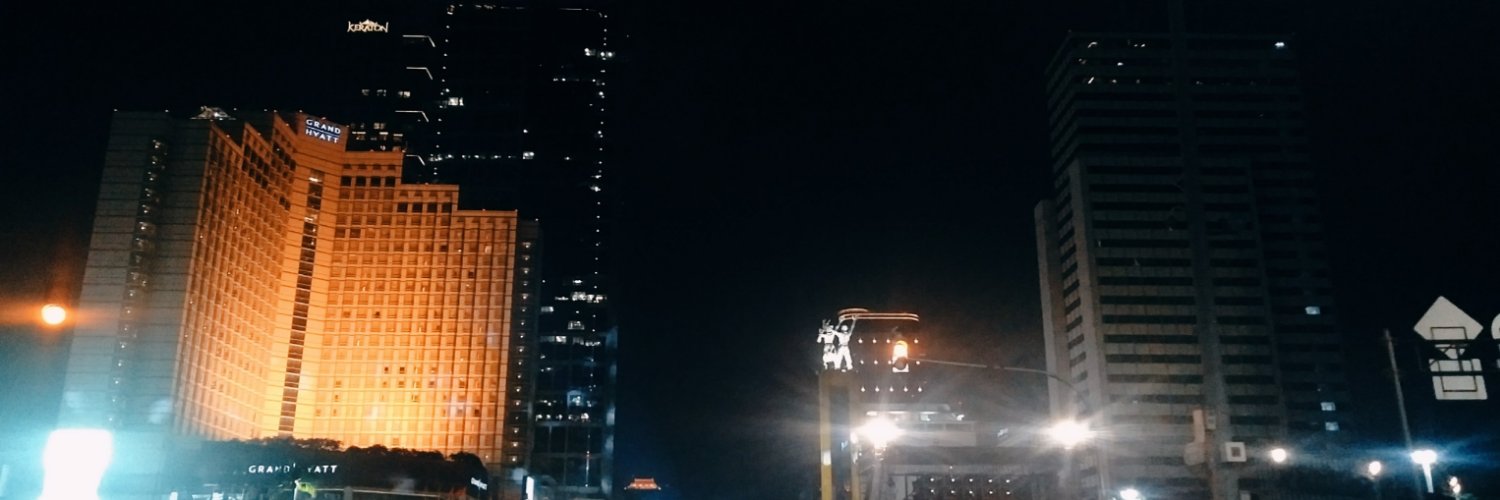 zah_fr's profile banner image