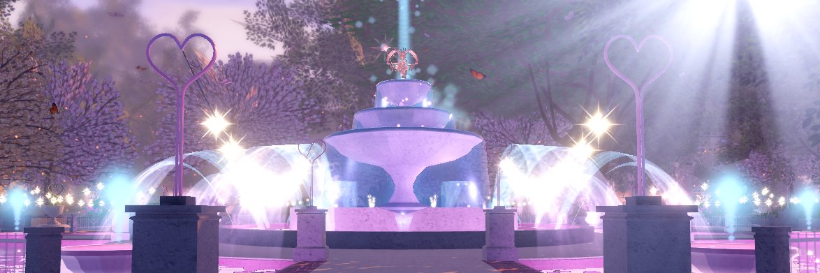Unofficially, Royale High banner
