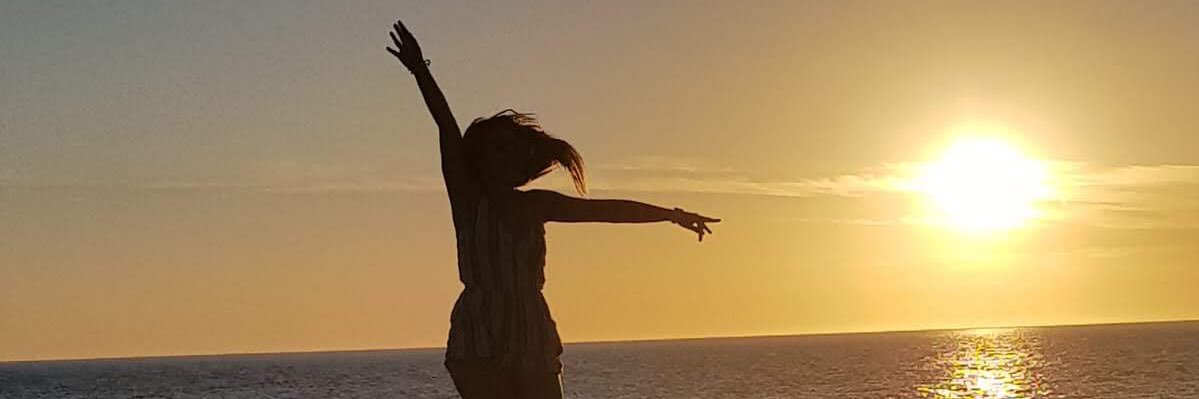 MikiEche's profile banner image