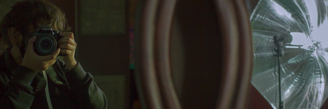 leginik's profile banner image