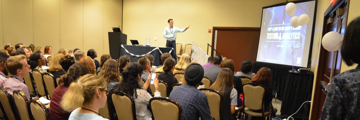 User Experience banner