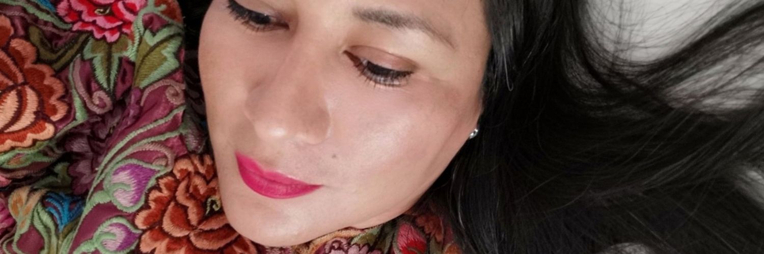 bereniceAzuara's profile banner image