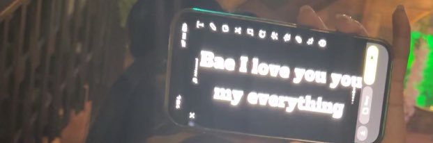 Dee__.18's banner