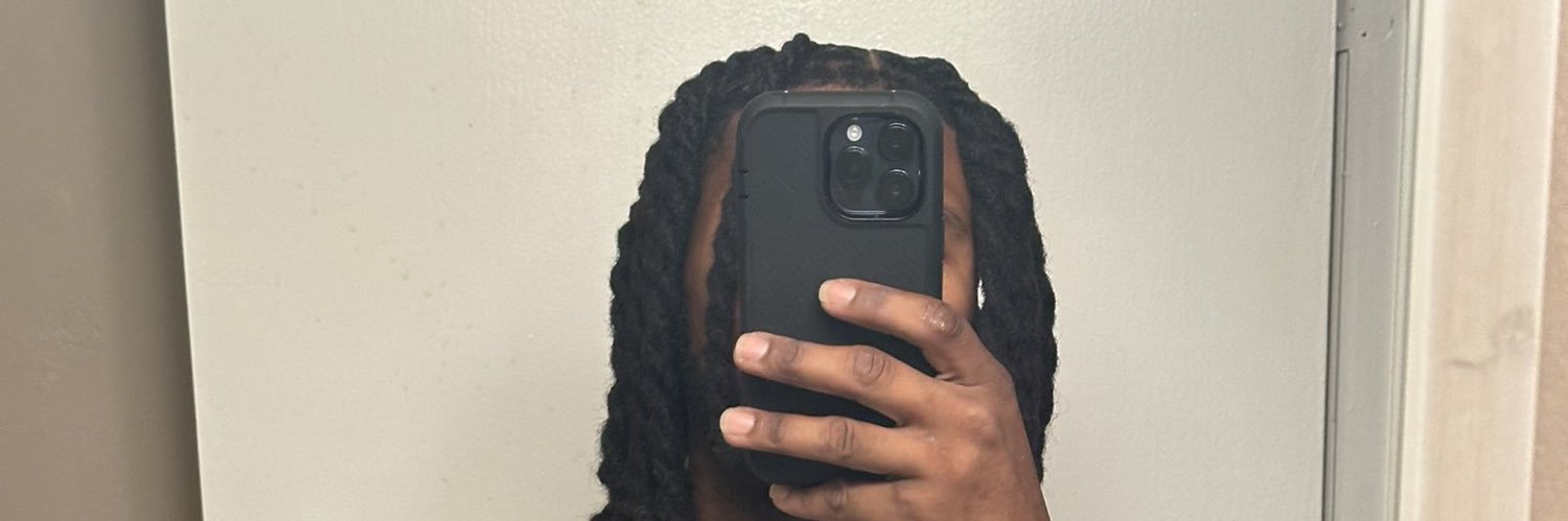 Daddy mike 🍆♣️ banner