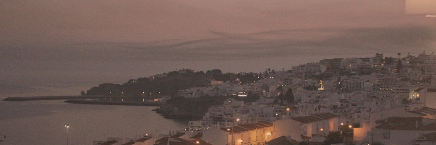 amaraldaniel's profile banner image
