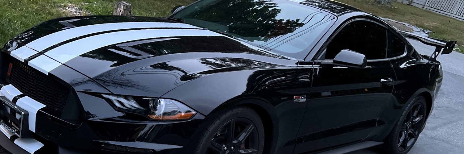 Lvux19's profile banner image