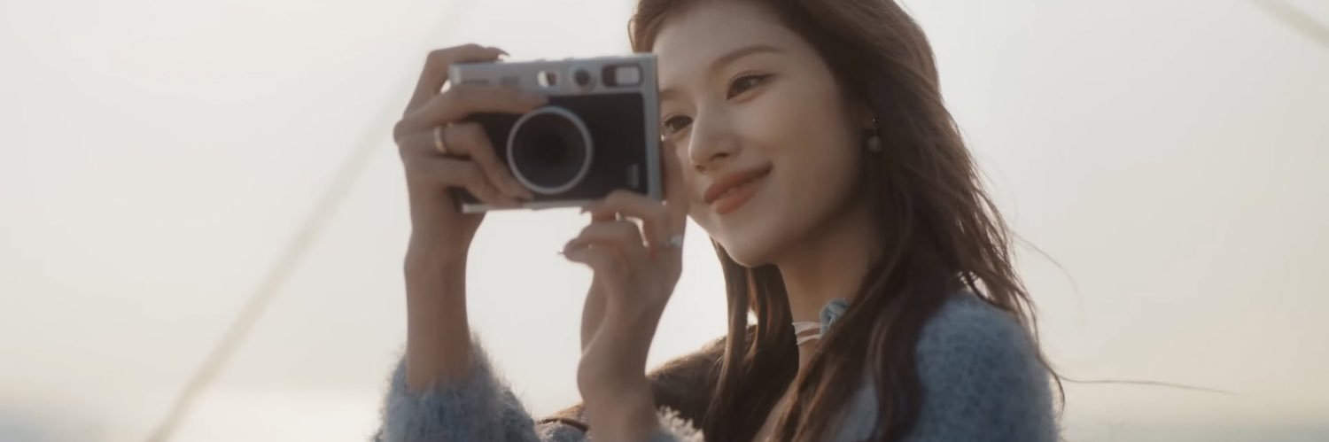 Y_once_01's profile banner image