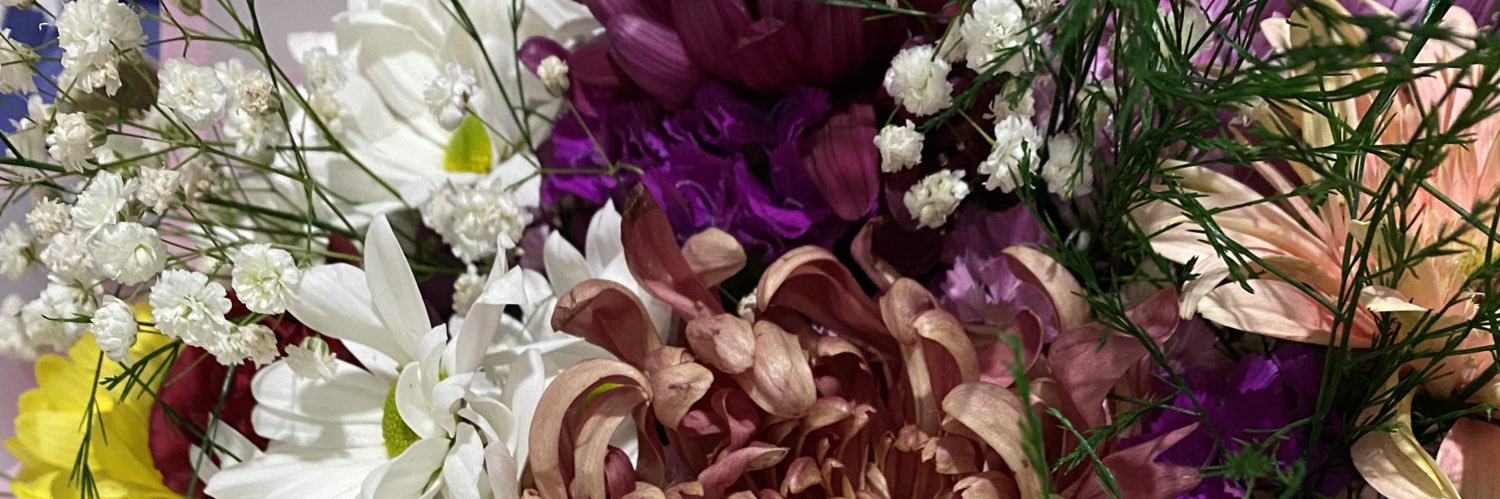 pinar_uy's profile banner image