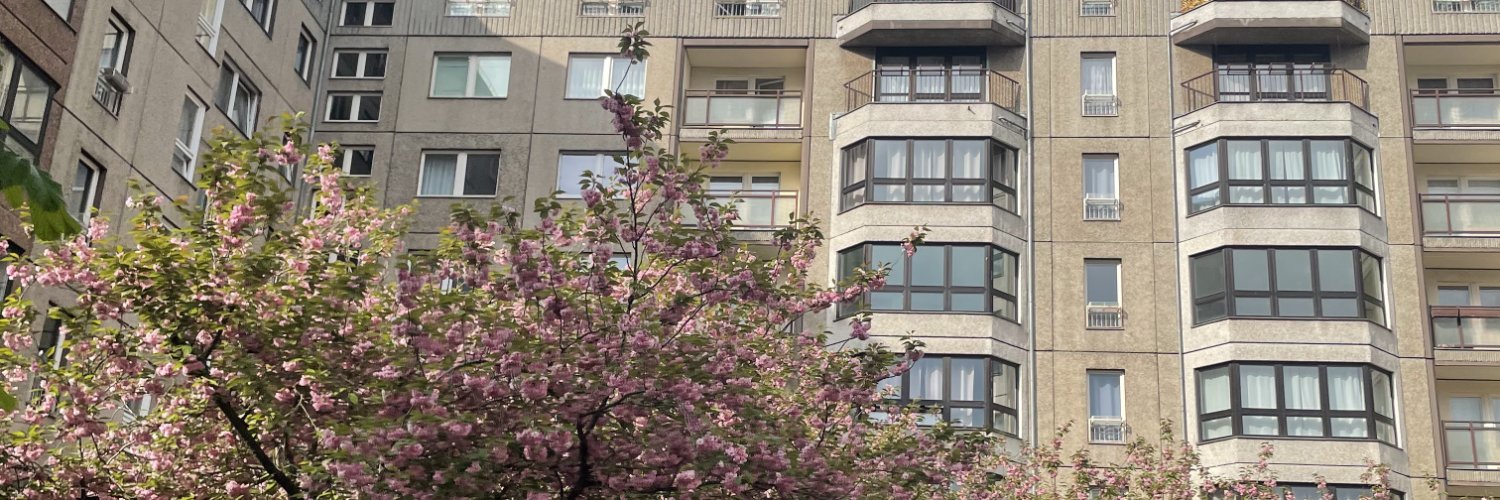 Kimllysan's profile banner image