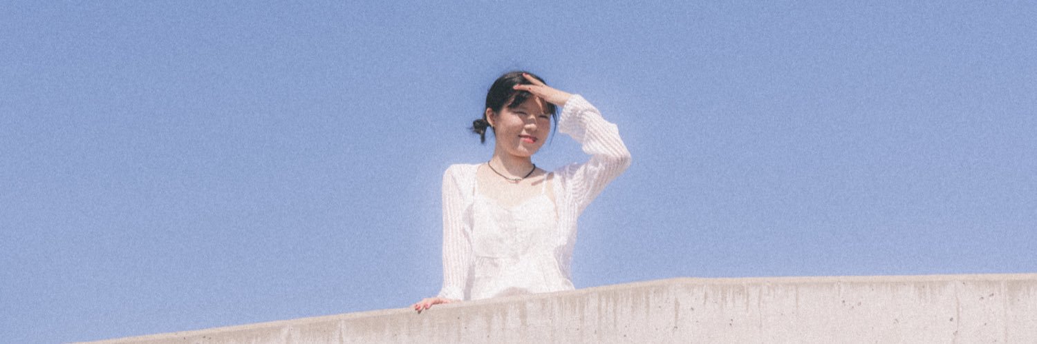 Lydia_Ganada's profile banner image