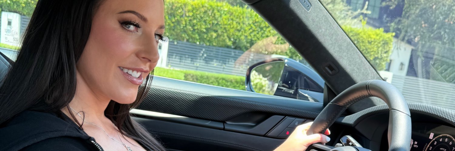 AngelaWhite_Seu's profile banner image